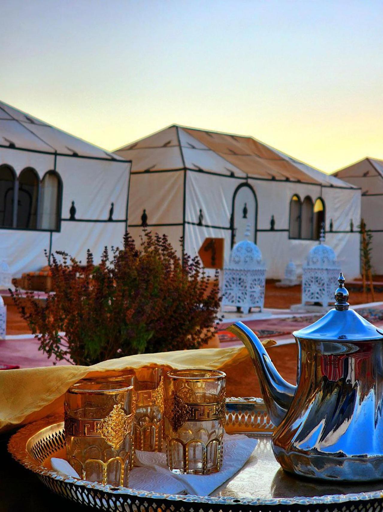 Готель Diamante Luxury Camp Мерзуга Екстер'єр фото